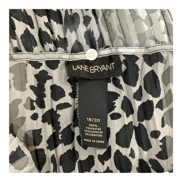 Lane Bryant Leopard Animal Print 18/20 Top Blouse Tunic Sheer Pleated Black - Picture 5 of 11